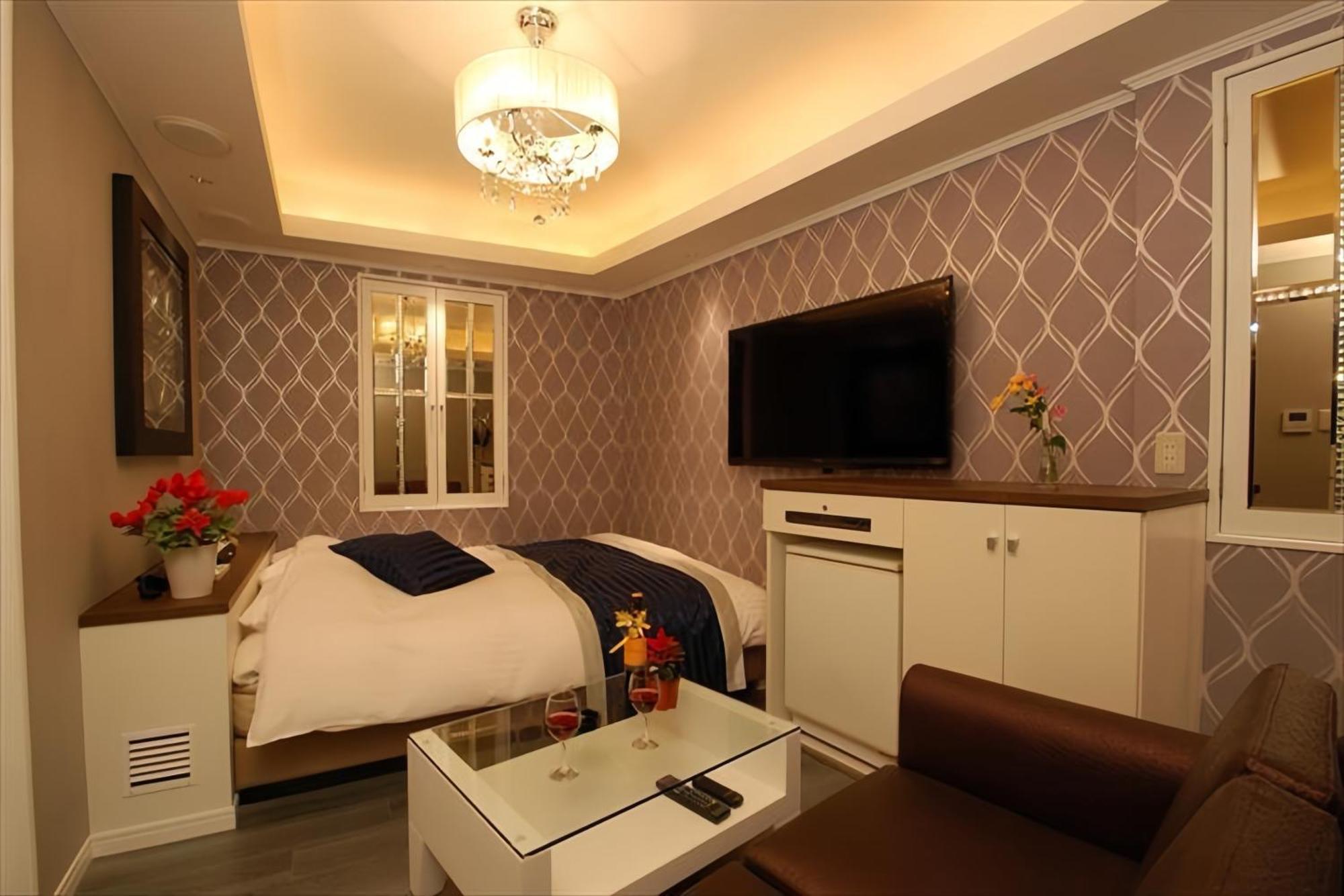 Hotel Shuffle โตเกียว ภายนอก รูปภาพ